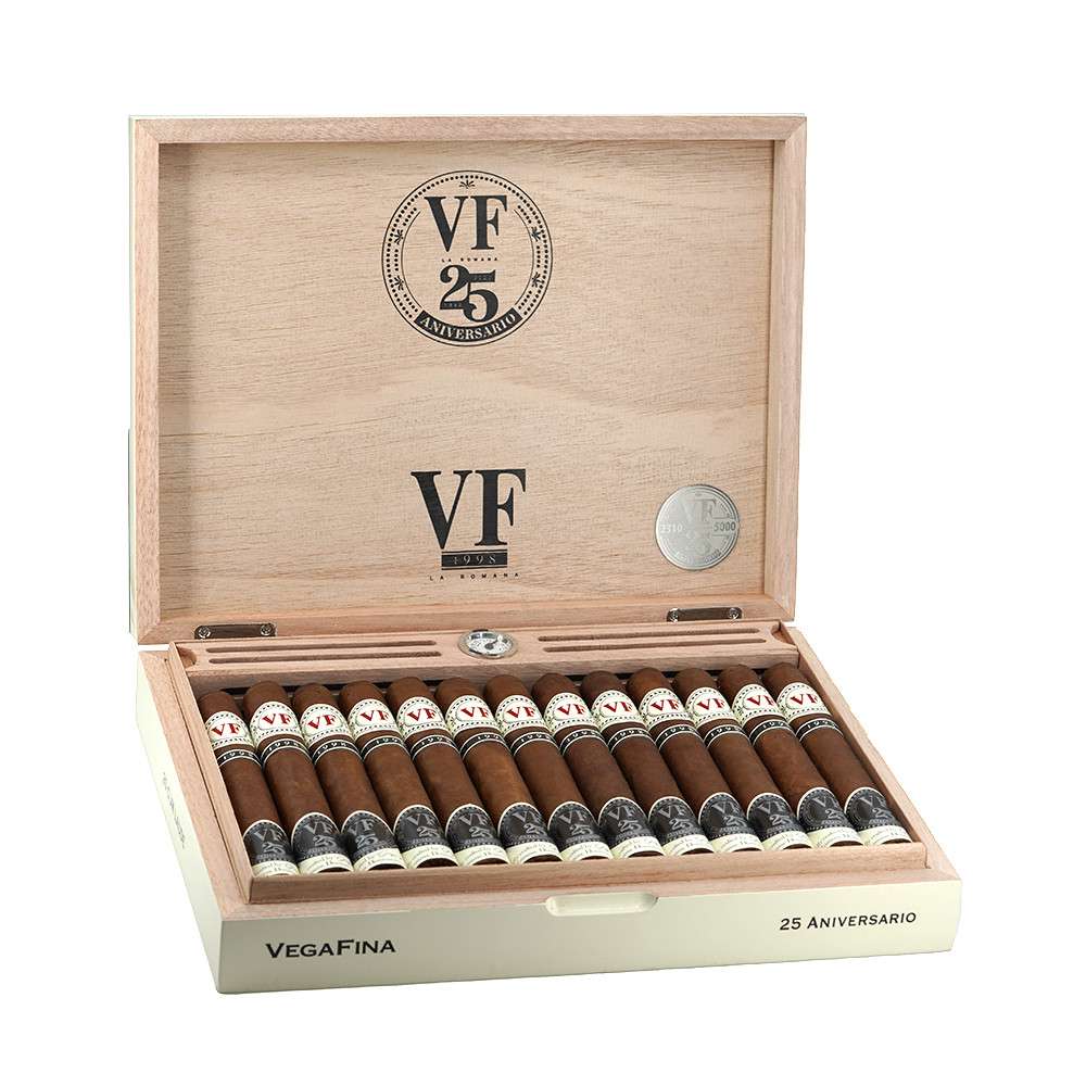 <div class="SPT1">唯佳1998 25周年「荣耀」限量版 (25支/盒)</div><br><div class="SPT2">VEGAFINA 1998 25TH ANIVERSARIO CUM LAUDE LE</div>
