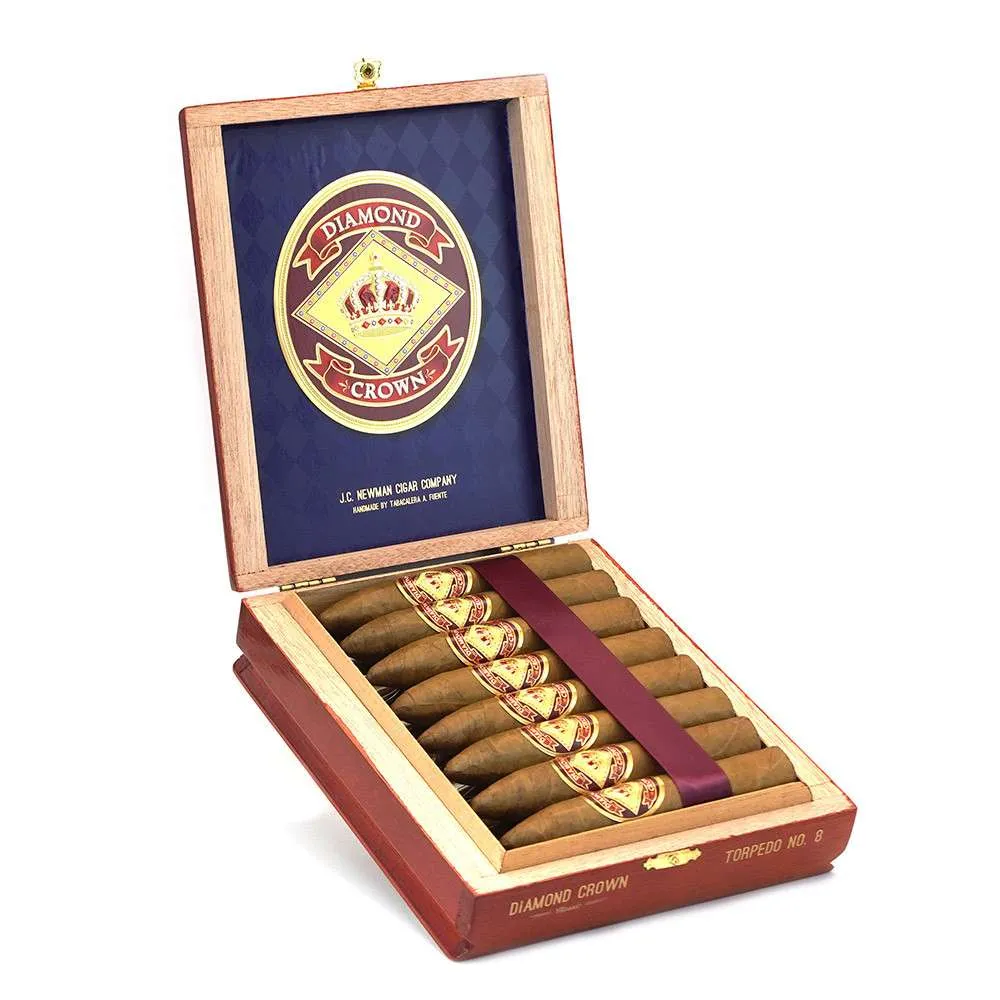 <div class="SPT1">钻冠经典 天然 鱼雷 8 (15支/盒)</div><br><div class="SPT2">DIAMOND CROWN CLASSIC NATURAL TORPEDO #8</div>