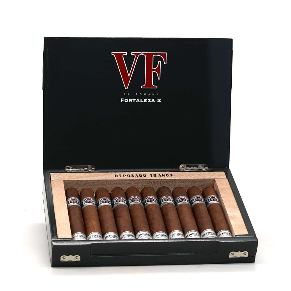 <div class="SPT1">唯佳堡垒2 萨多 2023年限量版 (10支/盒)</div><br><div class="SPT2">VEGAFINA FORTALEZA 2 REPOSADO 2023LE</div>